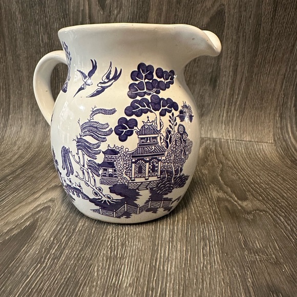 Blue Willow Pantry Collection Pitcher by Heritage Mint Ltd 6 1/4" Vintage - Picture 3 of 9